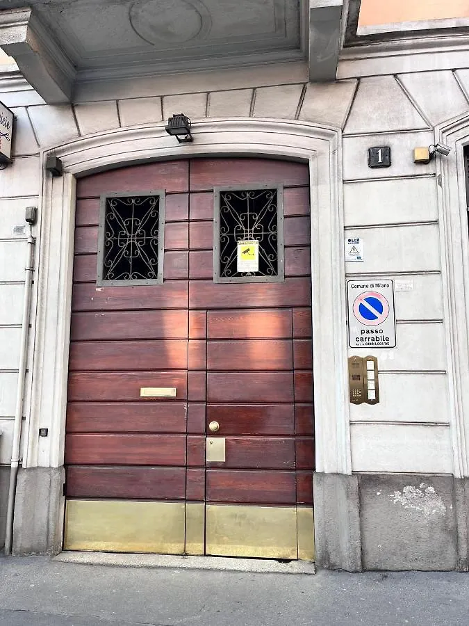 Kibilu - Via Guido D'Arezzo Apartment Milan Italy